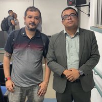 Professor Marcondes Brito e o presidente do SINPOLPI, Isaac Vilarinho, na UFPI.